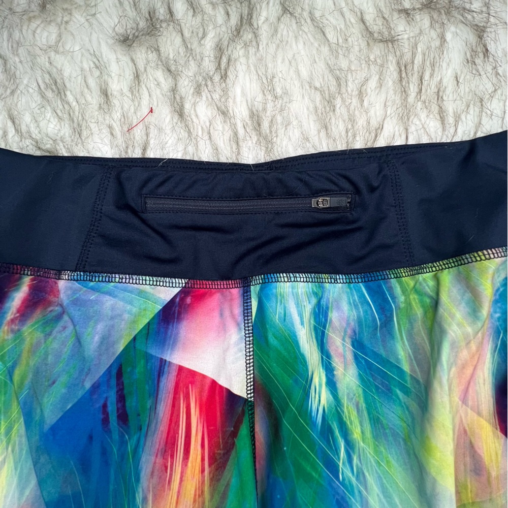 Athleta Tropea Ready Set Shorts Size M - Picture 6 of 11